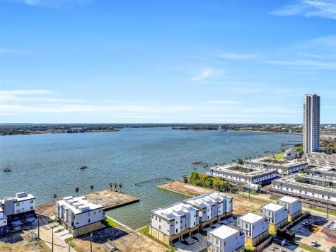 4413 Anthony Court Lane Seabrook TX 77586