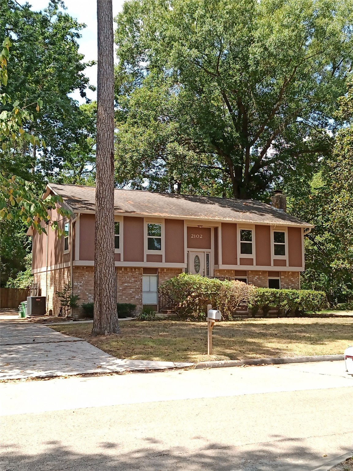 2102 Little Cedar Drive Kingwood TX 77339