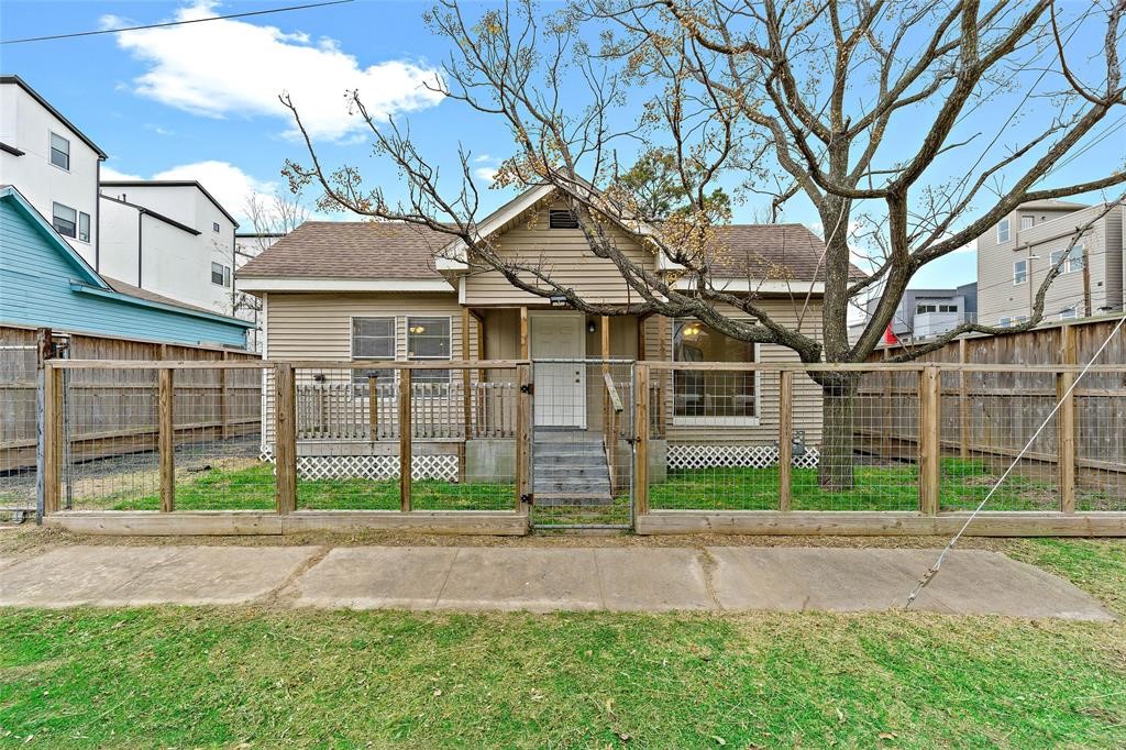 1519 Colorado Street Houston TX 77007