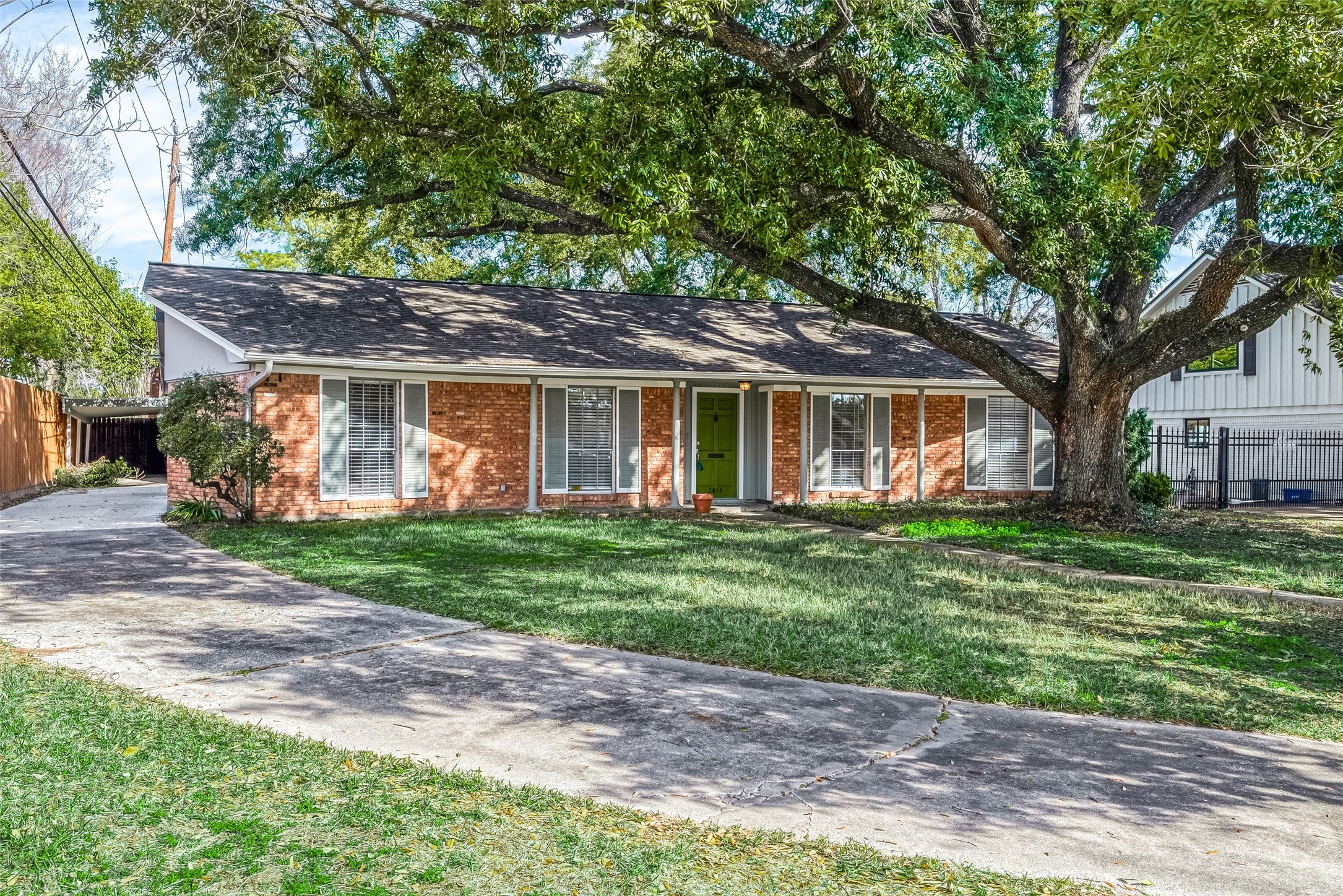7810 Locke Lane Houston TX 77063