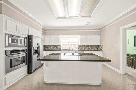 4907 Canterbury Lane Sugar Land TX 77479