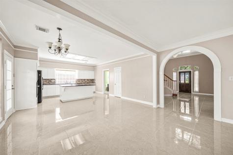 4907 Canterbury Lane Sugar Land TX 77479