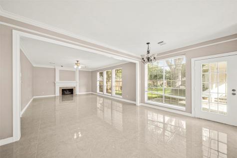 4907 Canterbury Lane Sugar Land TX 77479
