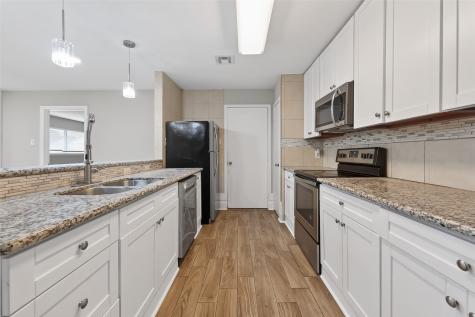 11107 Cedarview Lane Houston TX 77041