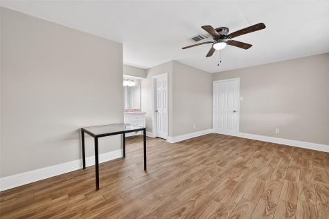 11107 Cedarview Lane Houston TX 77041