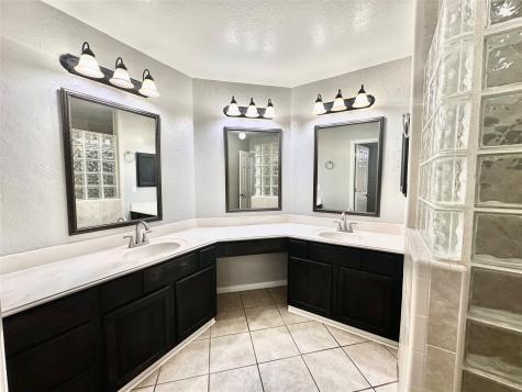 3935 Larkspur Street Alvin TX 77511