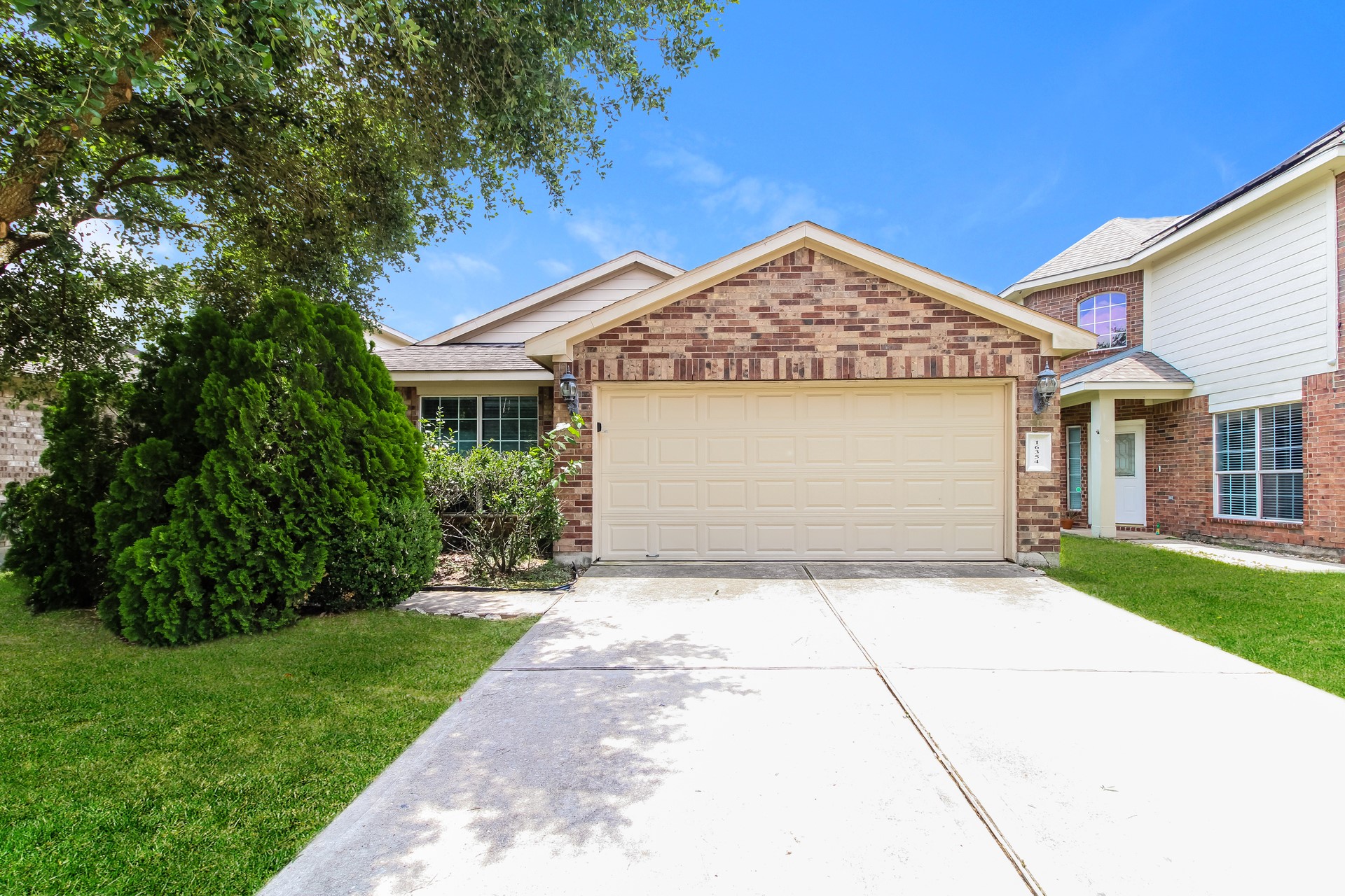 16354 Rockcreek Lane Houston TX 77049