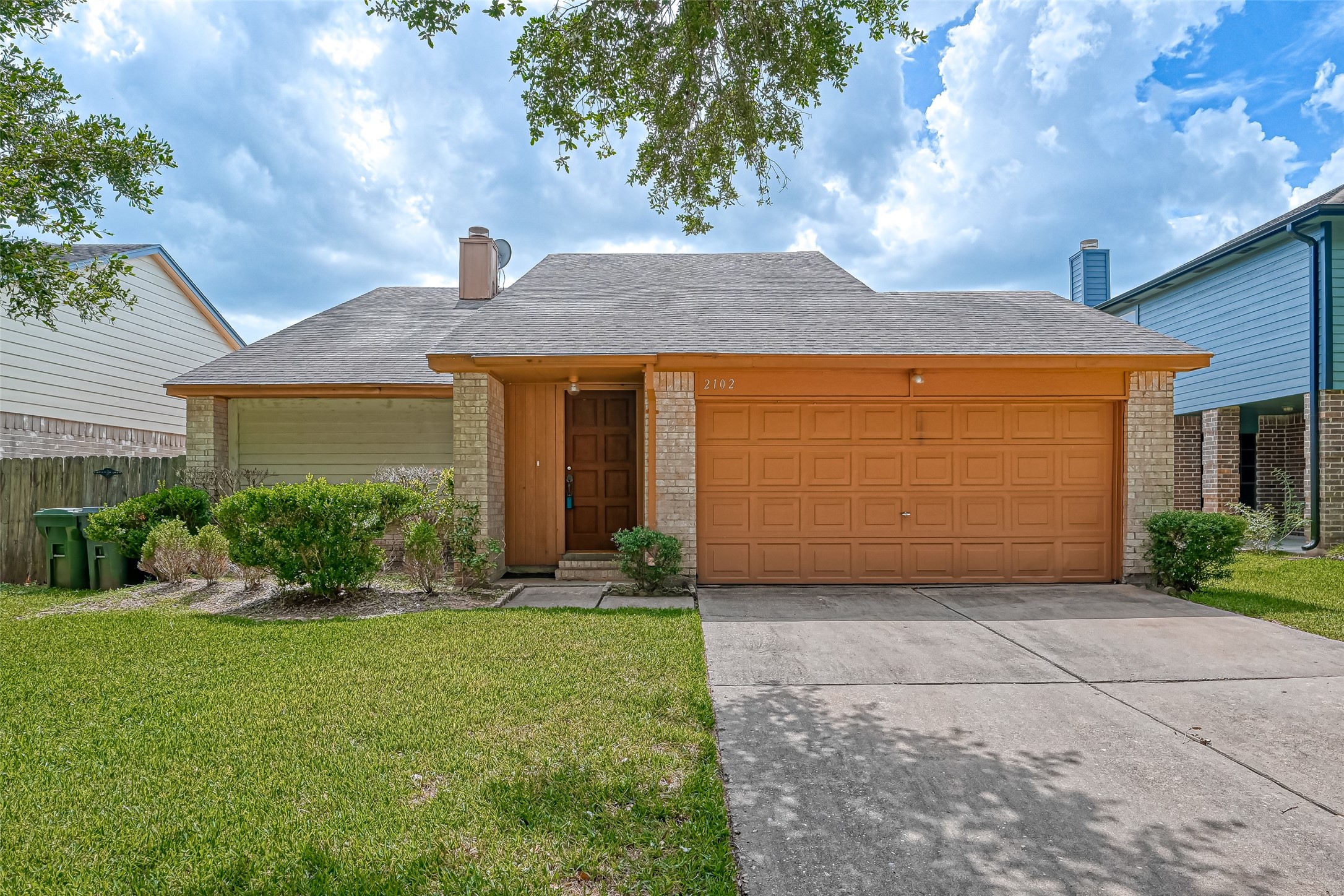 2102 Creekshire Drive Sugar Land TX 77478
