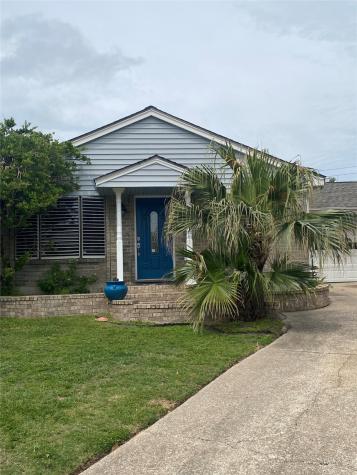 52 Campeche Circle Galveston TX 77554