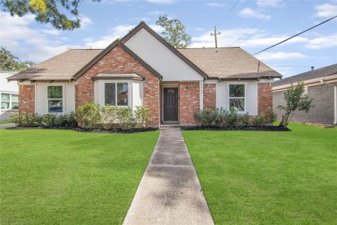 10927 Doud Street Houston TX 77035