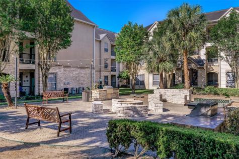 5510 S Rice Avenue 428 Houston TX 77081