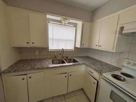 2710 Briarhurst Drive 5 Houston TX 77057