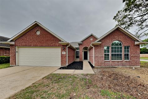 8831 Aberdeen Oaks Drive Houston TX 77095