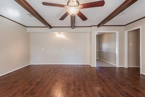 11623 Barwood Bend Drive Houston TX 77065
