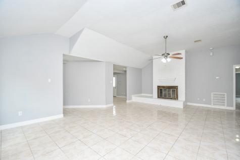 9414 Beringwood Drive Houston TX 77083