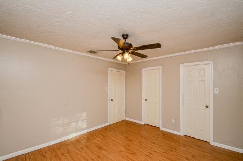 11811 Ryewater Drive Houston TX 77089