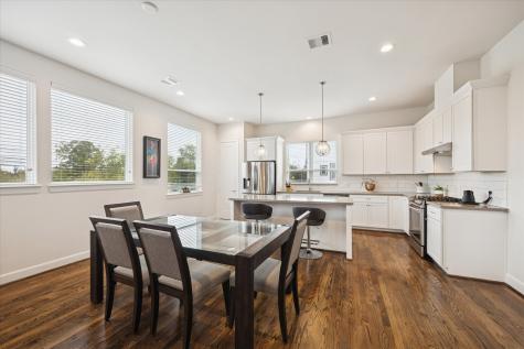 1055 Timbergrove Yards Lane Houston TX 77008