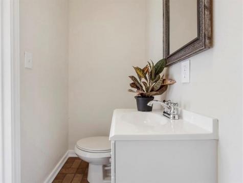 5907 Wedgefield Street Houston TX 77028