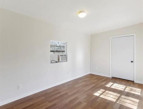 5907 Wedgefield Street Houston TX 77028