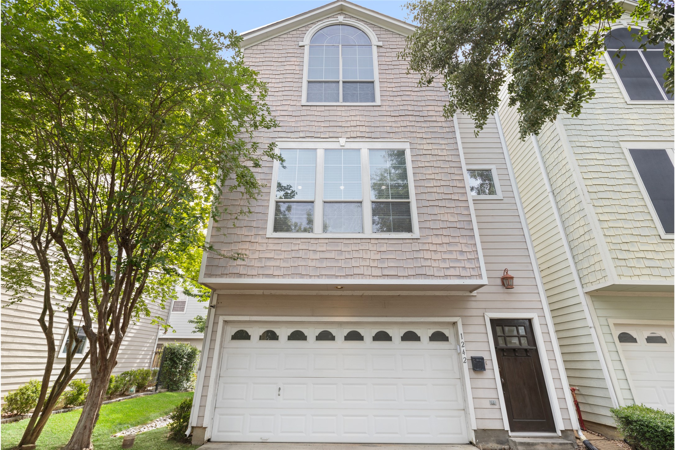 1242 Prince Street Houston TX 77008