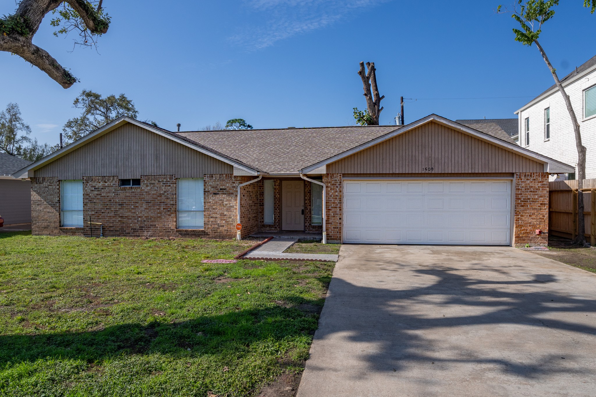 1509 Auline Lane Houston TX 77055