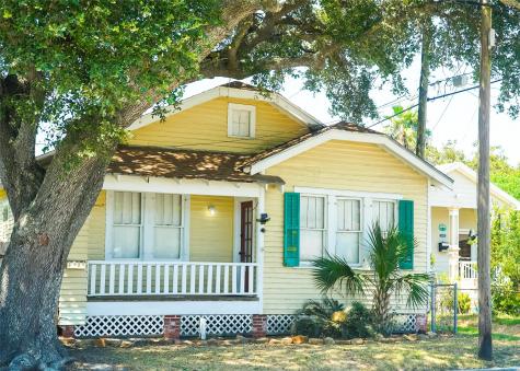 2219 37th Street Galveston TX 77550