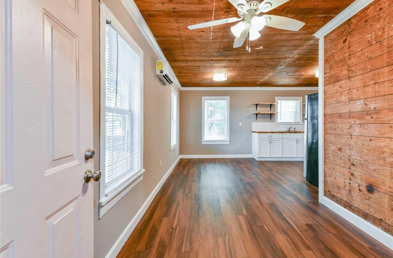 4613 Schroeder Street Houston TX 77011