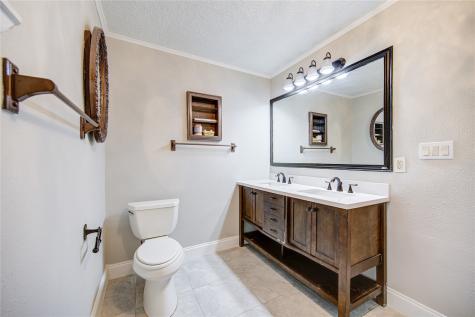 16327 Edgemont Drive Houston TX 77053