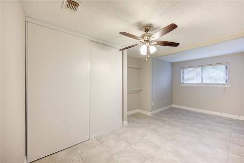 16327 Edgemont Drive Houston TX 77053