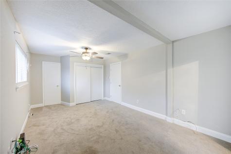 16327 Edgemont Drive Houston TX 77053