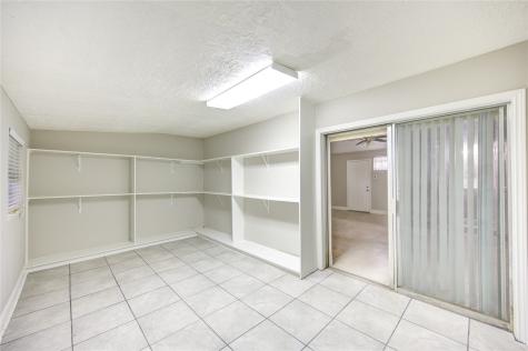 16327 Edgemont Drive Houston TX 77053