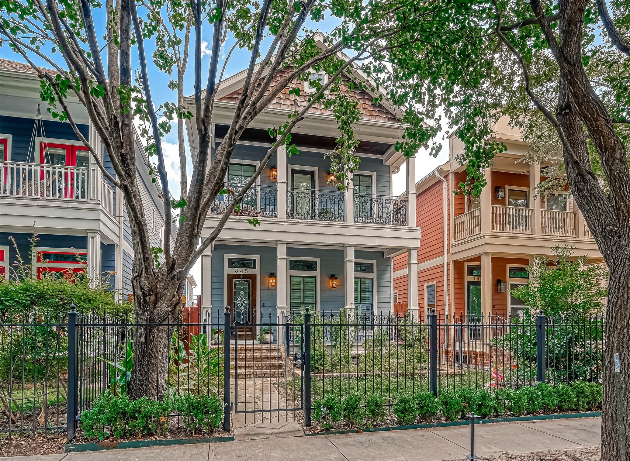345 W 21st Street Houston TX 77008