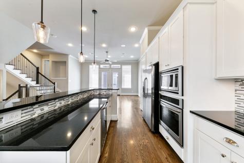 5521 Larkin Street C Houston TX 77007