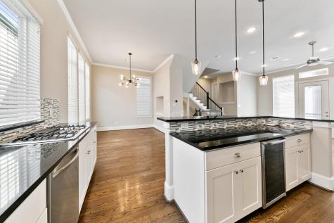 5521 Larkin Street C Houston TX 77007