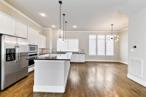 5521 Larkin Street C Houston TX 77007