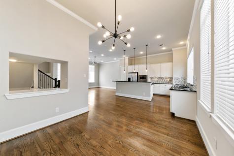 5521 Larkin Street C Houston TX 77007