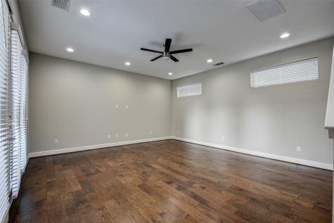 607 Sydnor Street Houston TX 77020