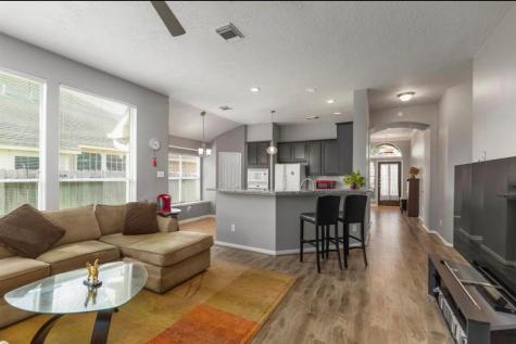 3827 Shady Breeze Drive Houston TX 77082