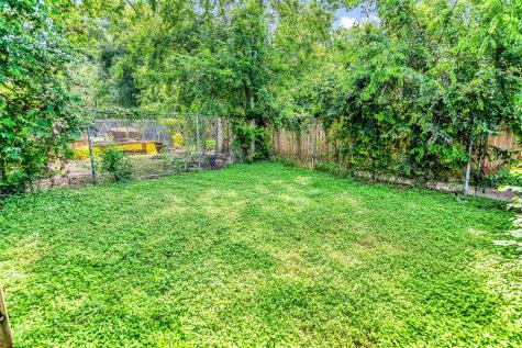 9706 Farragut Street Houston TX 77078