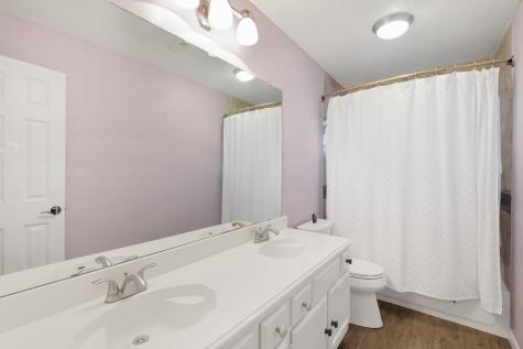 7018 Royal Knoll Court Pasadena TX 77505
