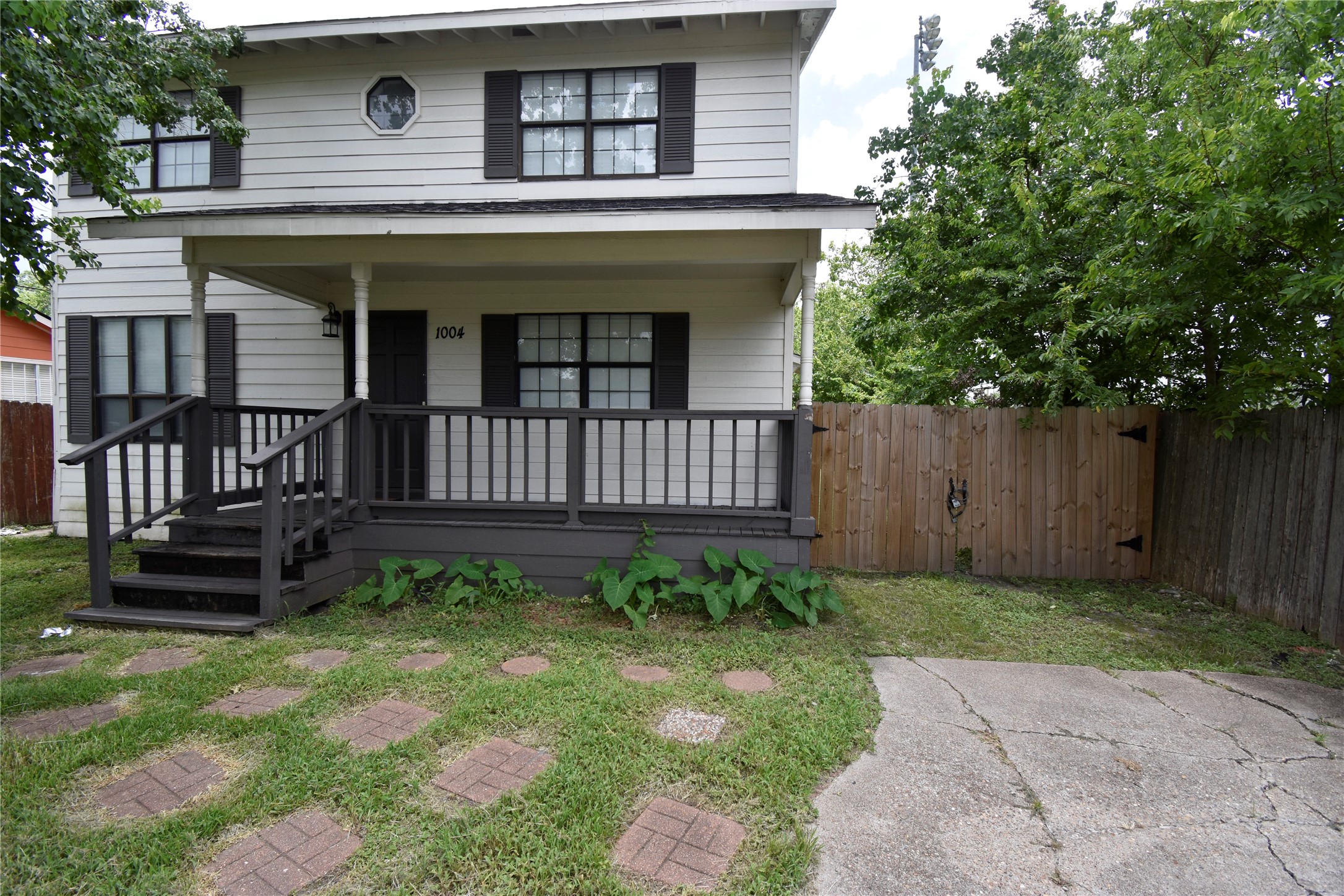 1004 Avenue H South Houston TX 77587