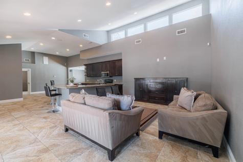 200 Hallow Tree Lane 306-2 Houston TX 77090