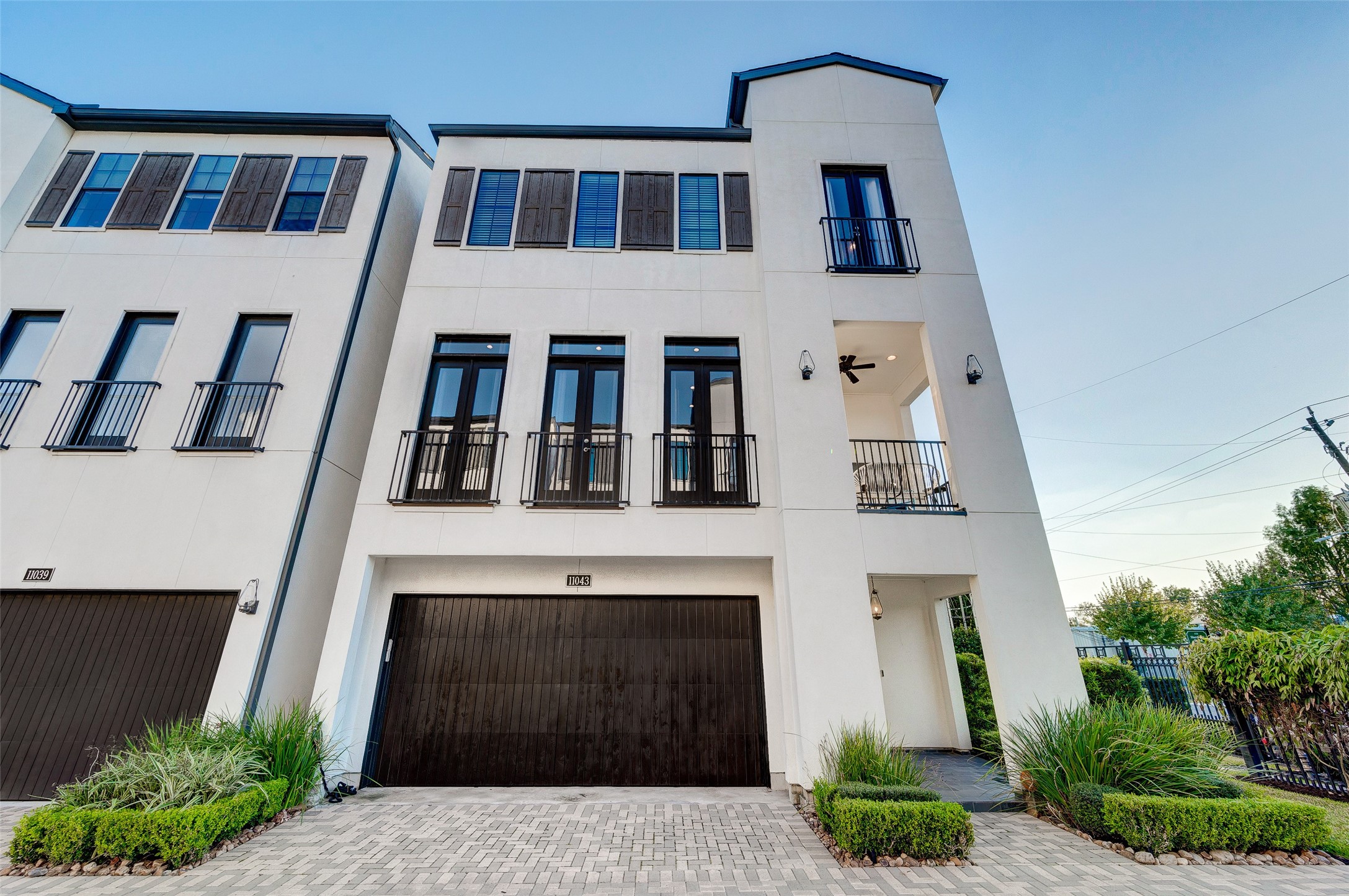 11043 Jardin Des Circle Houston TX 77043