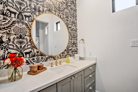 207 Lockwood Drive 1 Houston TX 77011