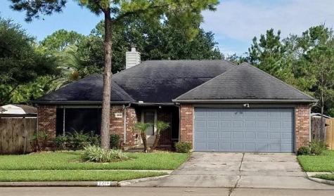 2216 Westminister Street Pearland TX 77581