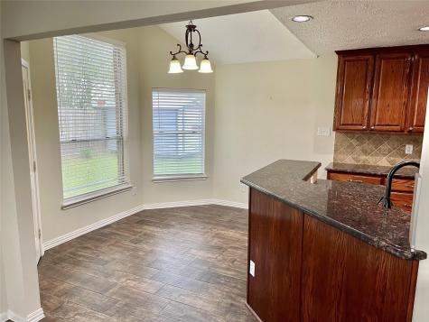 2216 Westminister Street Pearland TX 77581
