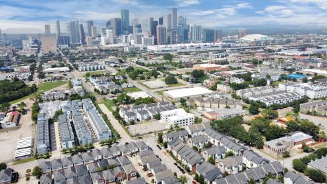 2817 Pease Street Houston TX 77003
