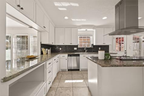11414 Meadow Lake Drive Houston TX 77077