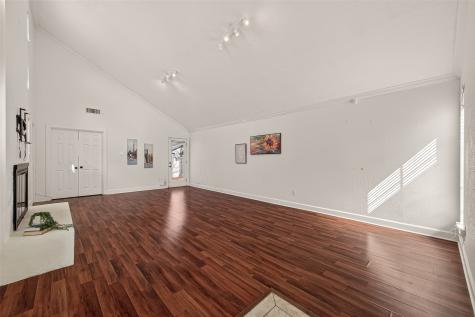 11414 Meadow Lake Drive Houston TX 77077