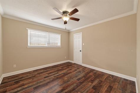 11414 Meadow Lake Drive Houston TX 77077